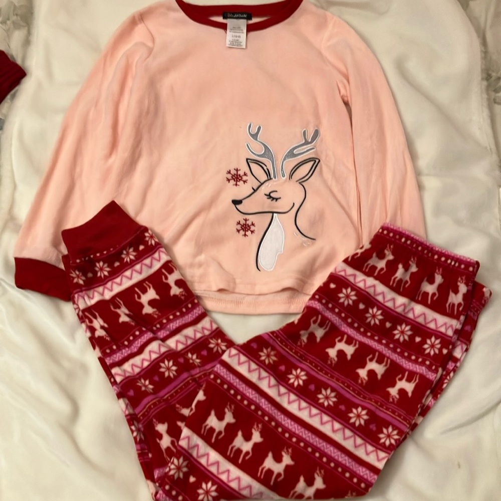 NWOT cuddle duds girls 10/12 fleece pajama set flame resistant pink/red